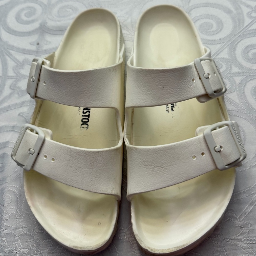 Birkenstock White Arizona EVA Beach Pool Slides Sandals 2 Buckle Woman 7 | Man 5